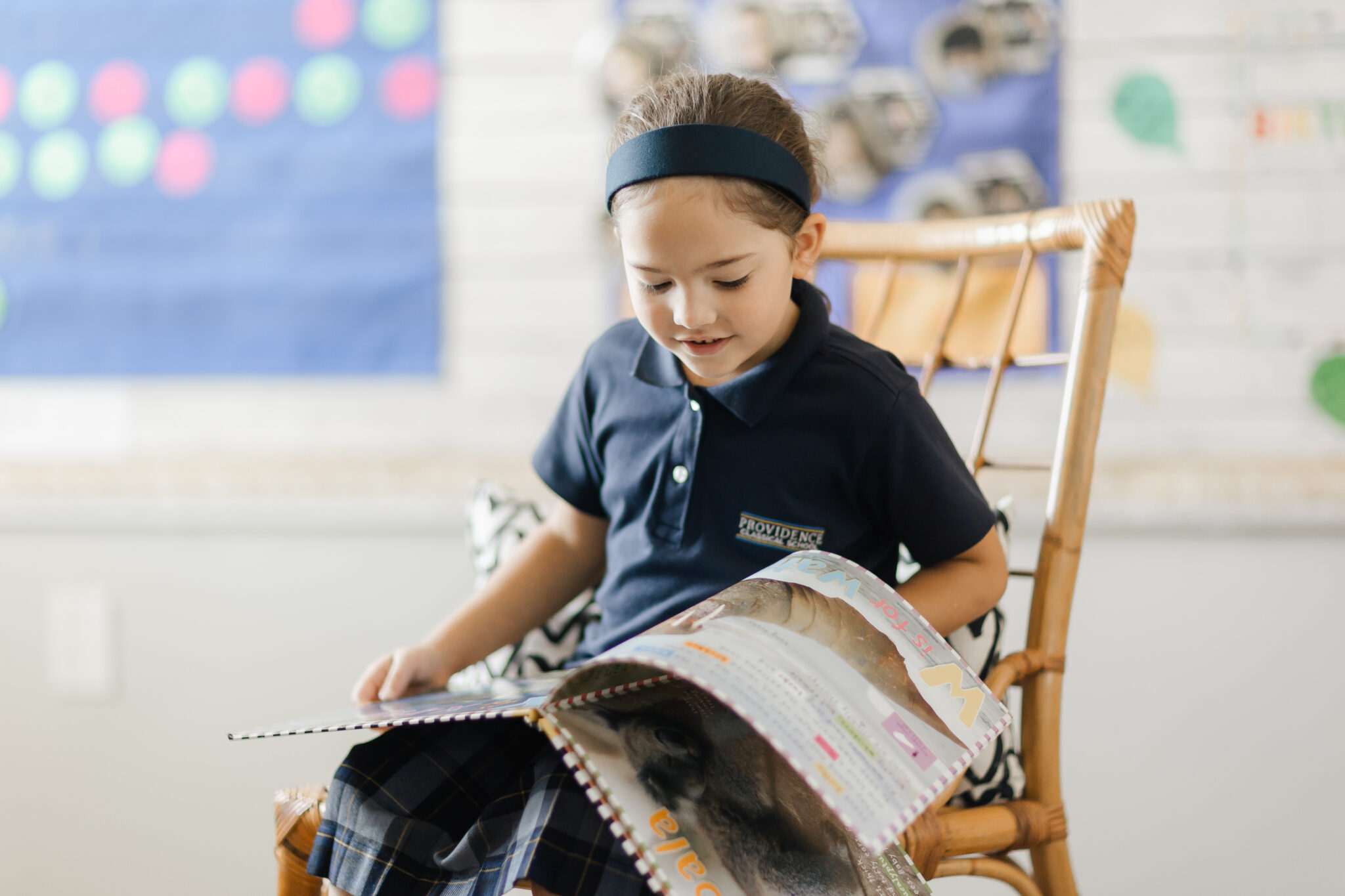 Paper vs. Screens What's the Best Way to Teach Kids to Read